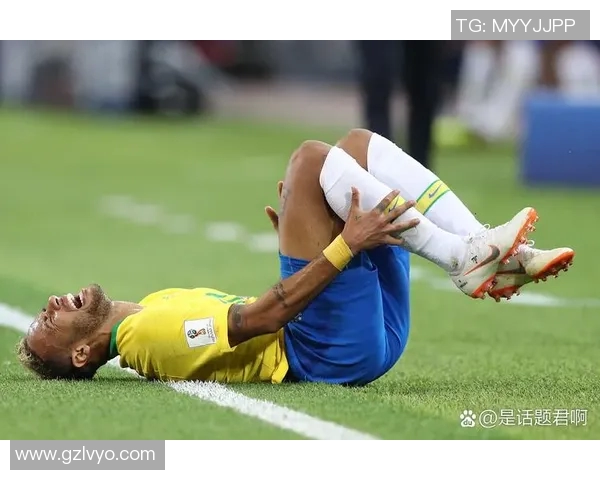 巴西足球明星内马尔因伤缺席重要比赛球迷心急如焚