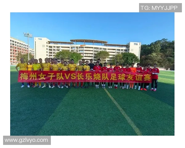 广州足球队的比赛经验揭秘：从战术到团队精神的深度分析