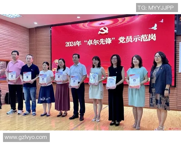 李秀英羽毛球生涯回顾与展望对话分享运动背后的故事与心路历程